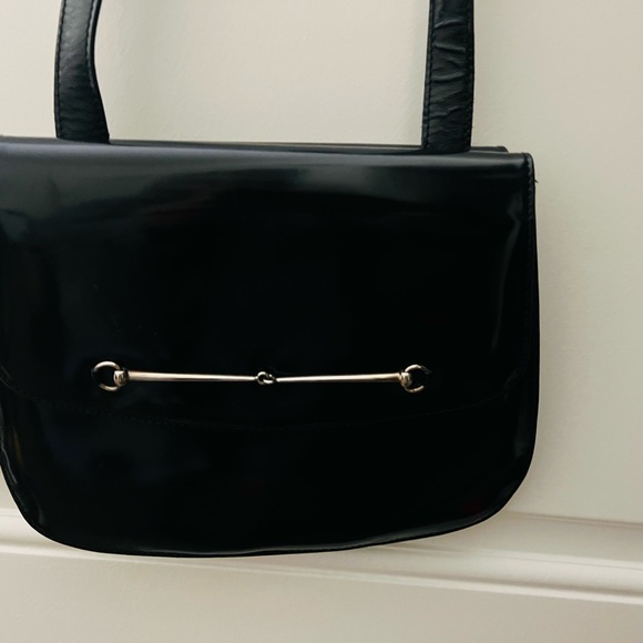 Authentic Gucci VTG 1990’s Tom Ford bag in Black Patent with Horsebit in silver - Picture 2 of 7